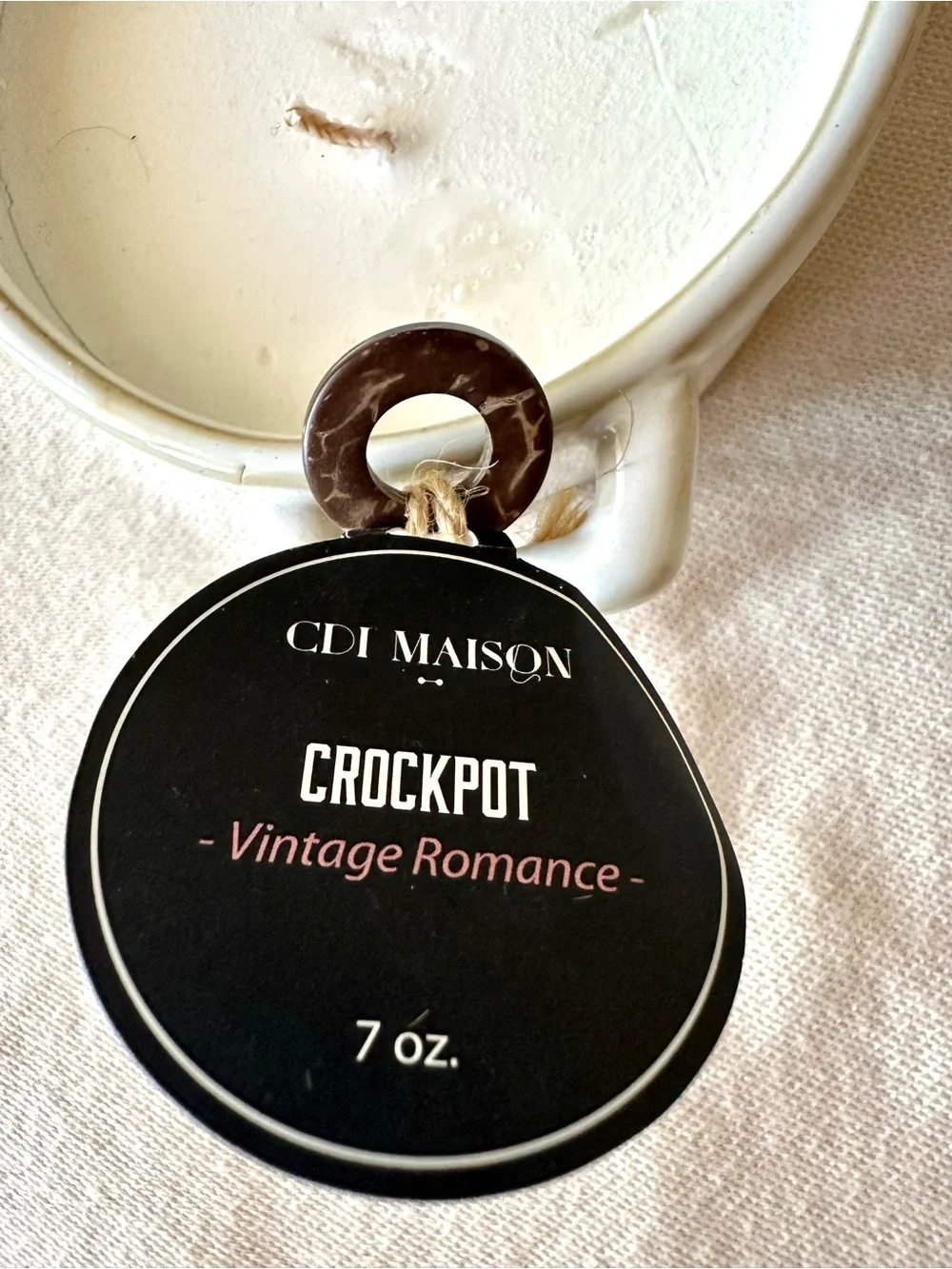 CDI Maison Mini Cocotte Crockpot Candle Vintage Romance 7 oz Ceramic Jar